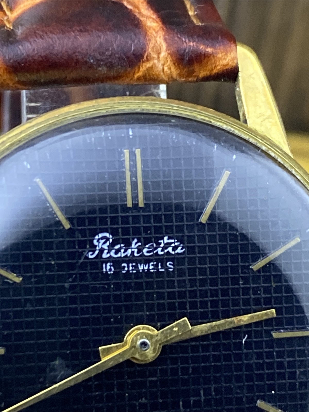 Vintage USSR Dress Watch RAKETA Mechanical 2603 16j wristwatch Shockproof #2886