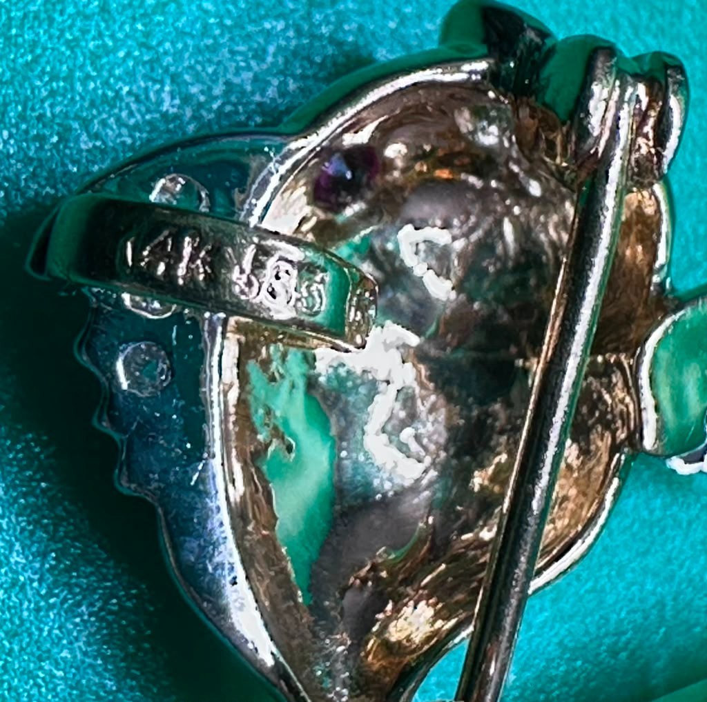 14Kt Yellow Gold Koi Fish Broch/Pendant with Diamonds/Sapphire/Ruby