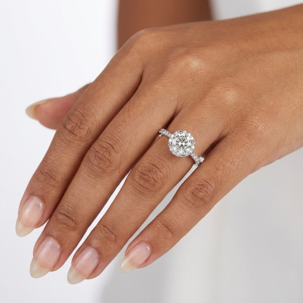 Side Stone Engagement Ring Halo 18K Gold 2.80 CT Round Lab-Grown Diamond E SI2