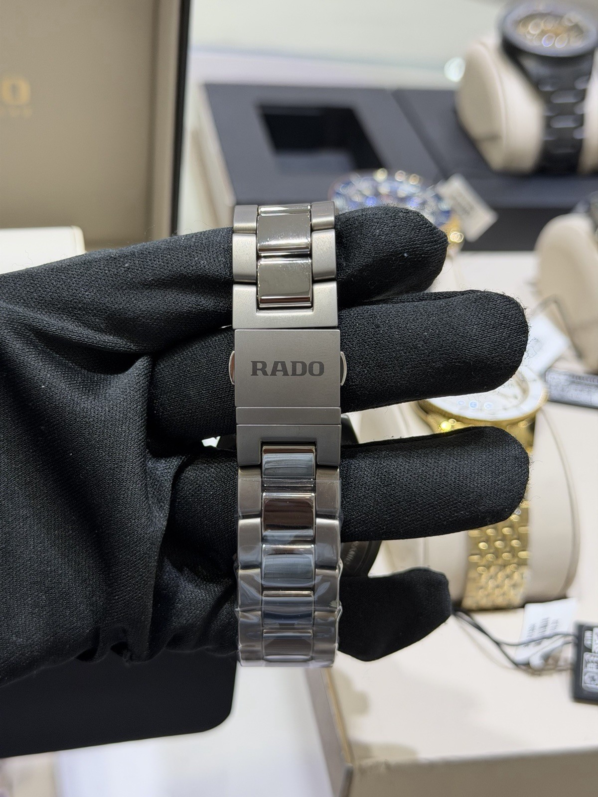 New Rado Captain Cook 43MM High-Tech Ceramic Blue Dial Men’s Watch R32128202