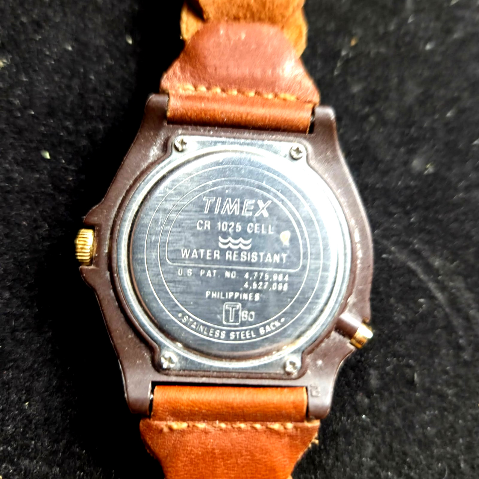Timex Indiglo Adventure Compass Bezel Quartz Watch Brown Leather Vintage T50