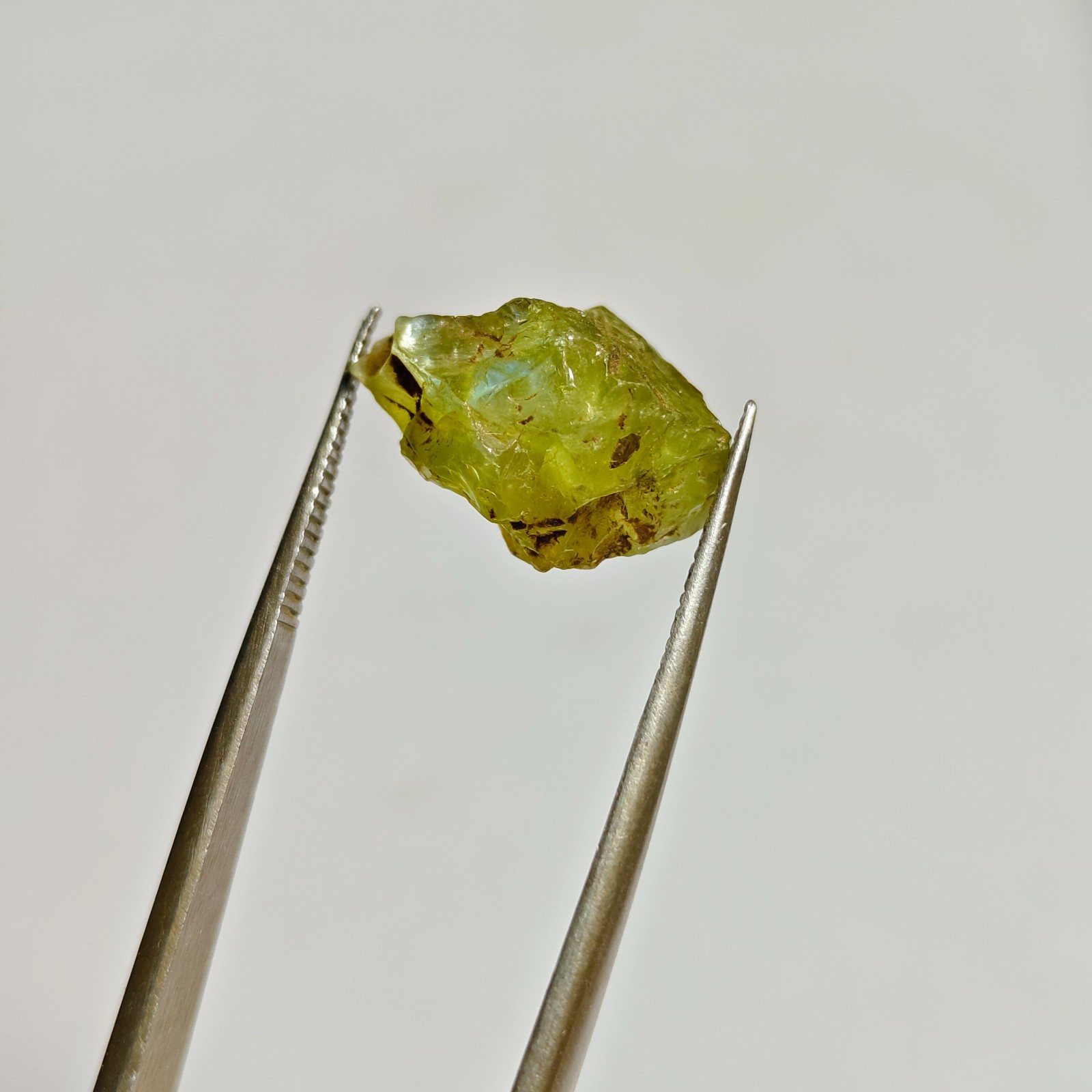10.60 Ct Natural Alexandrite Loose Stone Uncut Raw Chrysoberyl Green Rough A-655