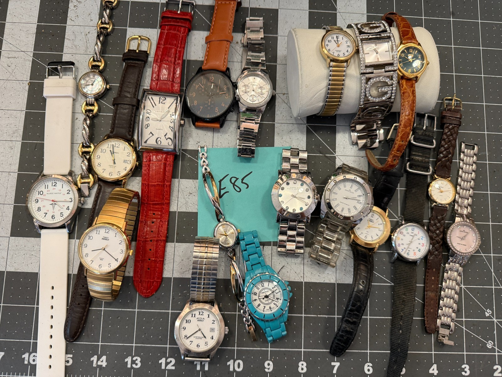 19 watches Marc Jacobs Nurse Mates Acqua Anne Klein Fossil Armitron Now Guess