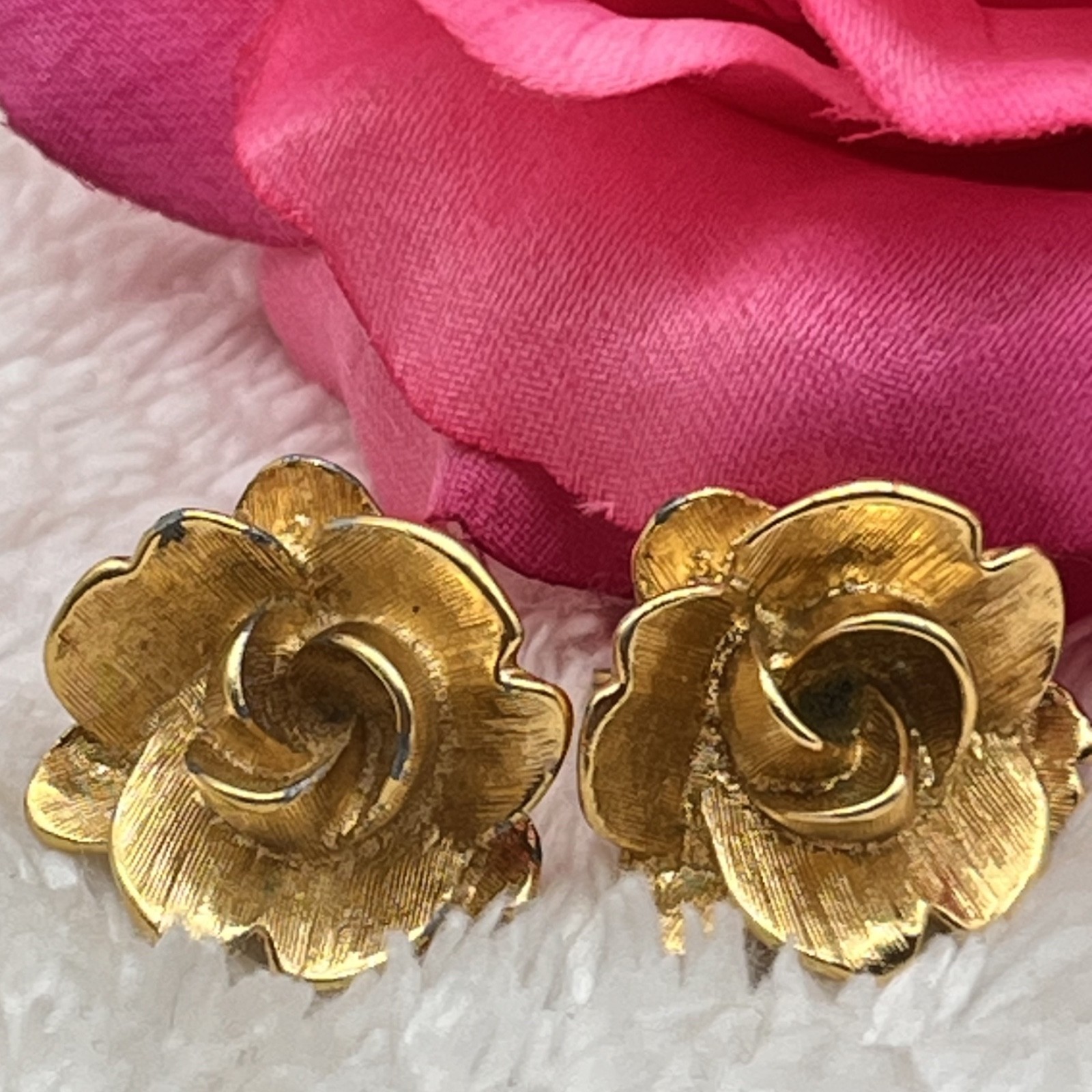 Vintage Monet Earrings Gold Tone Rose Flower Clip Ons .75″