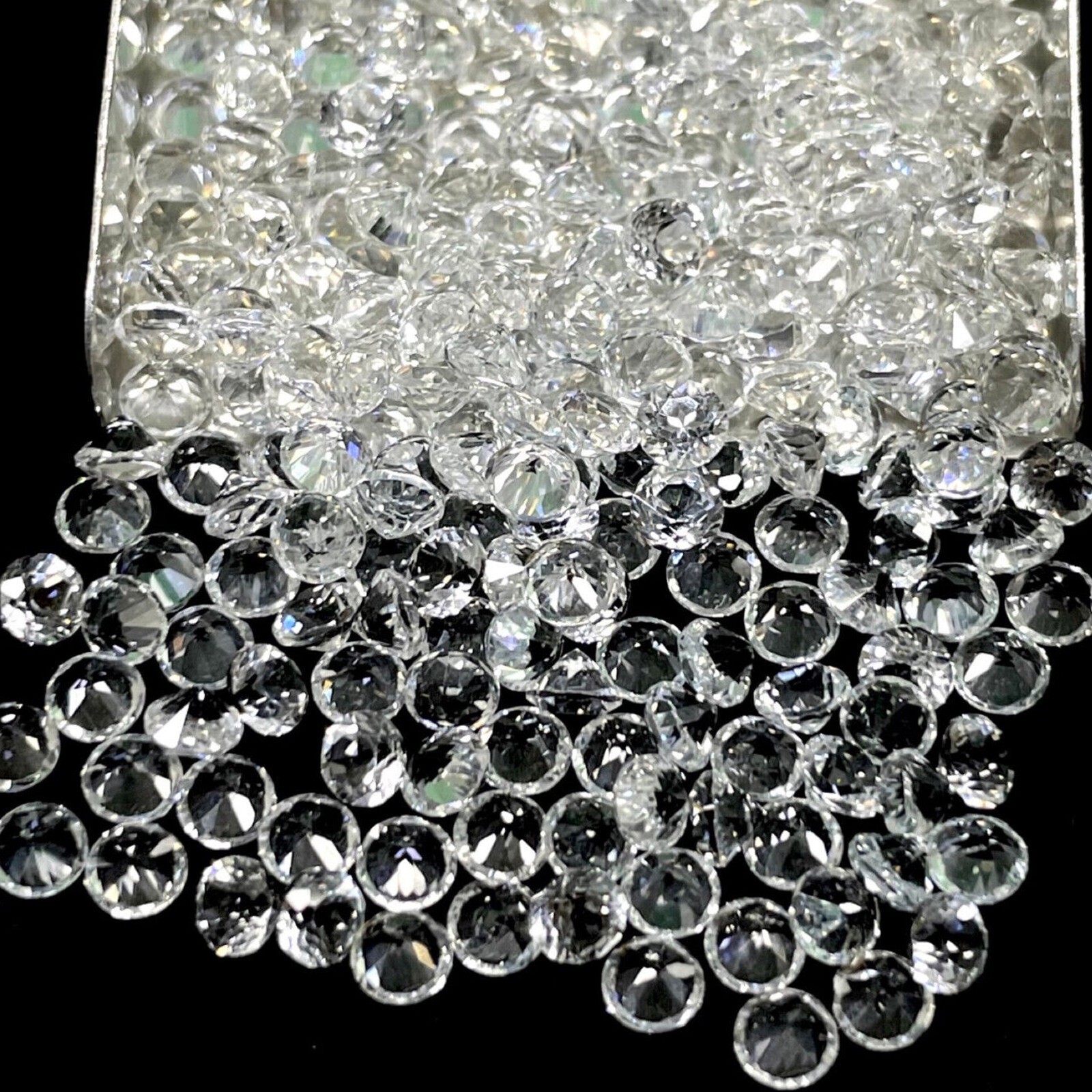 VVS 500 Pcs Natural White Topaz 1mm Round Diamond Cut Calibrated Gemstones Lot