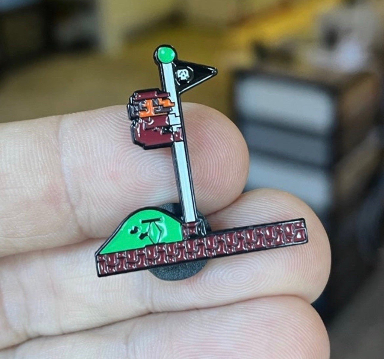 Mario 80s Nintendo Enamel Pin Retro 90s Video Game hat Bag NES 8 Bit Gameboy