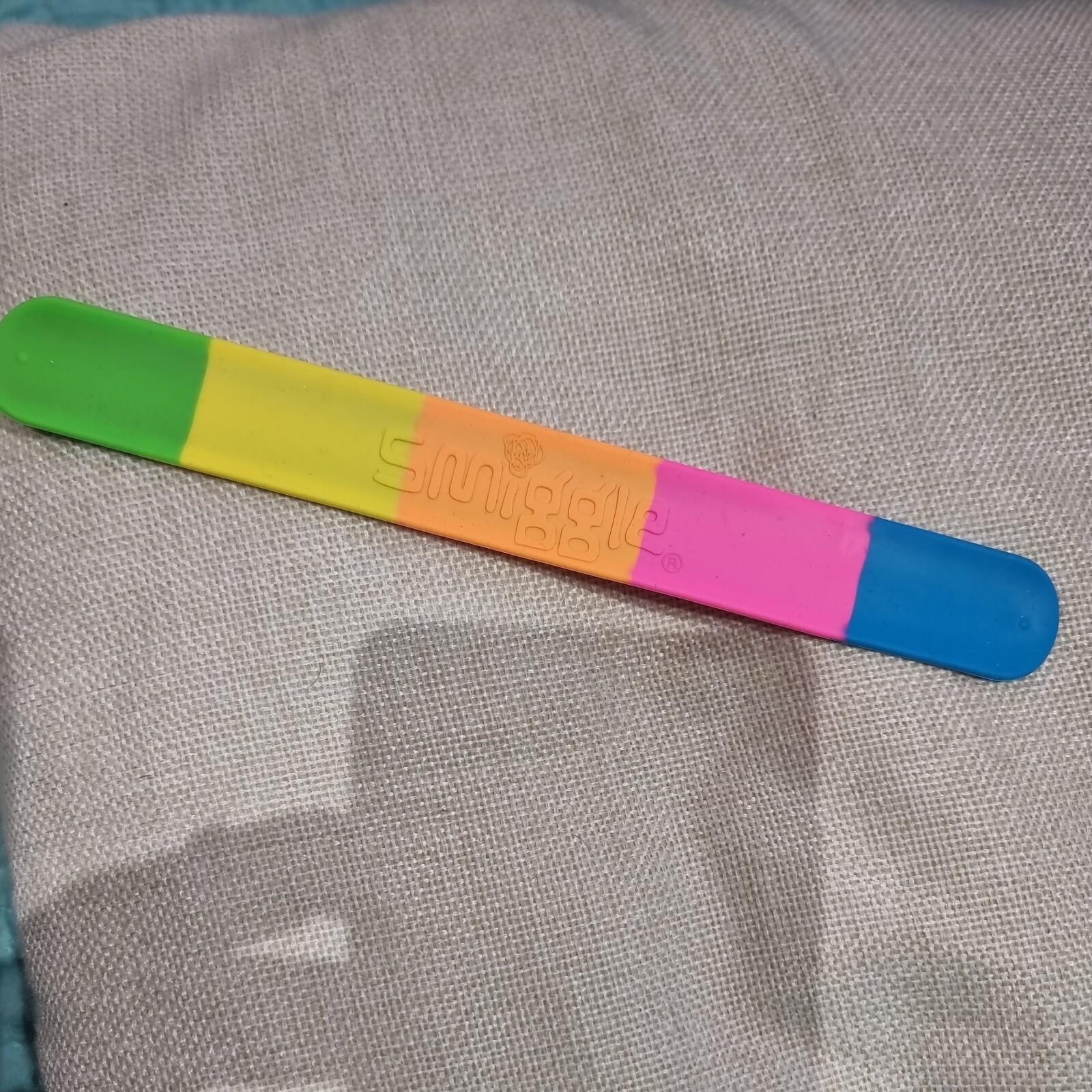 Smiggle Rainbow Wristband 21.5 cm Unisex Australia