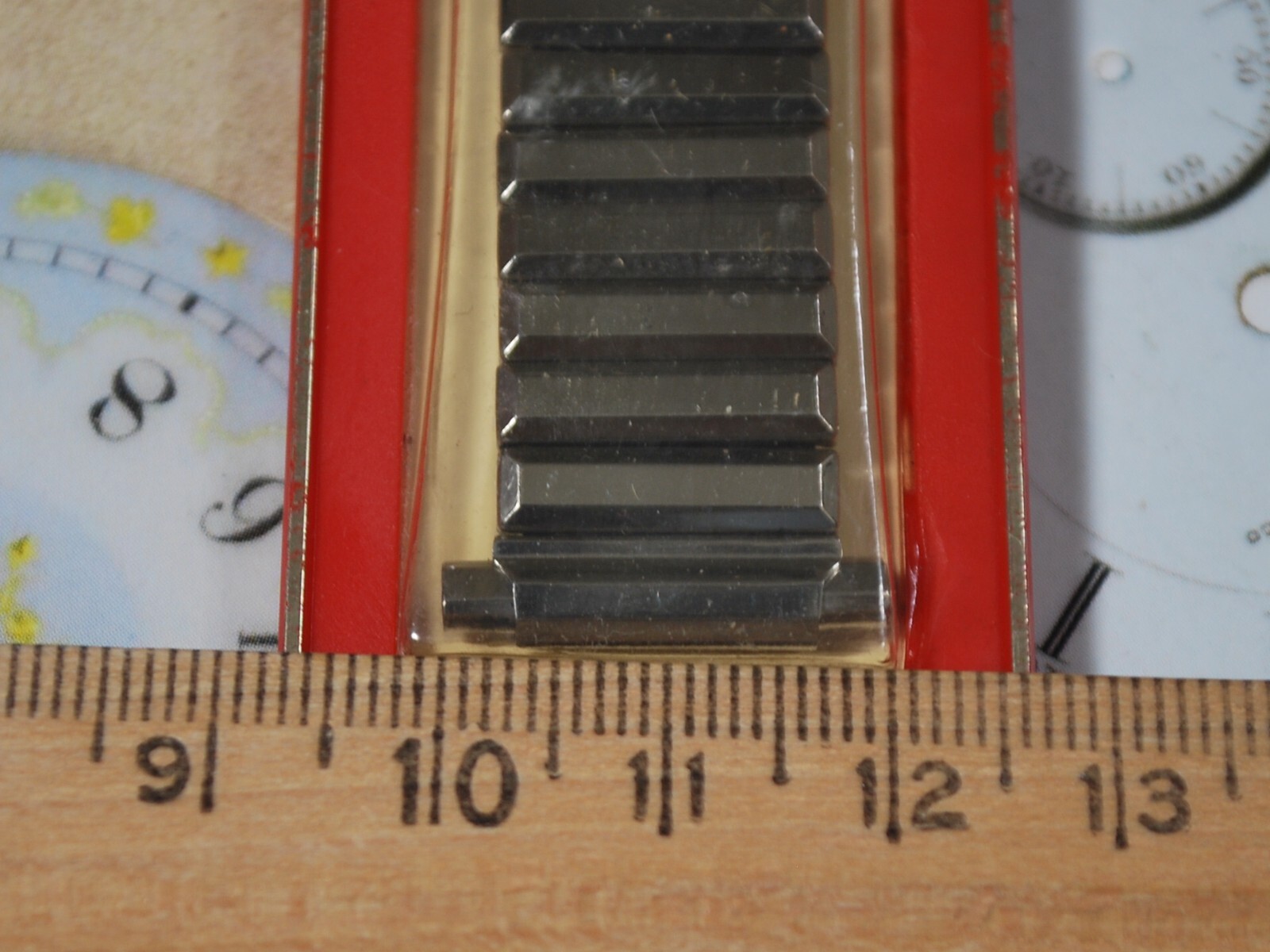 Vintage NOS 16mm to 20mm BRITE Stainless Steel Men’s Watch Band