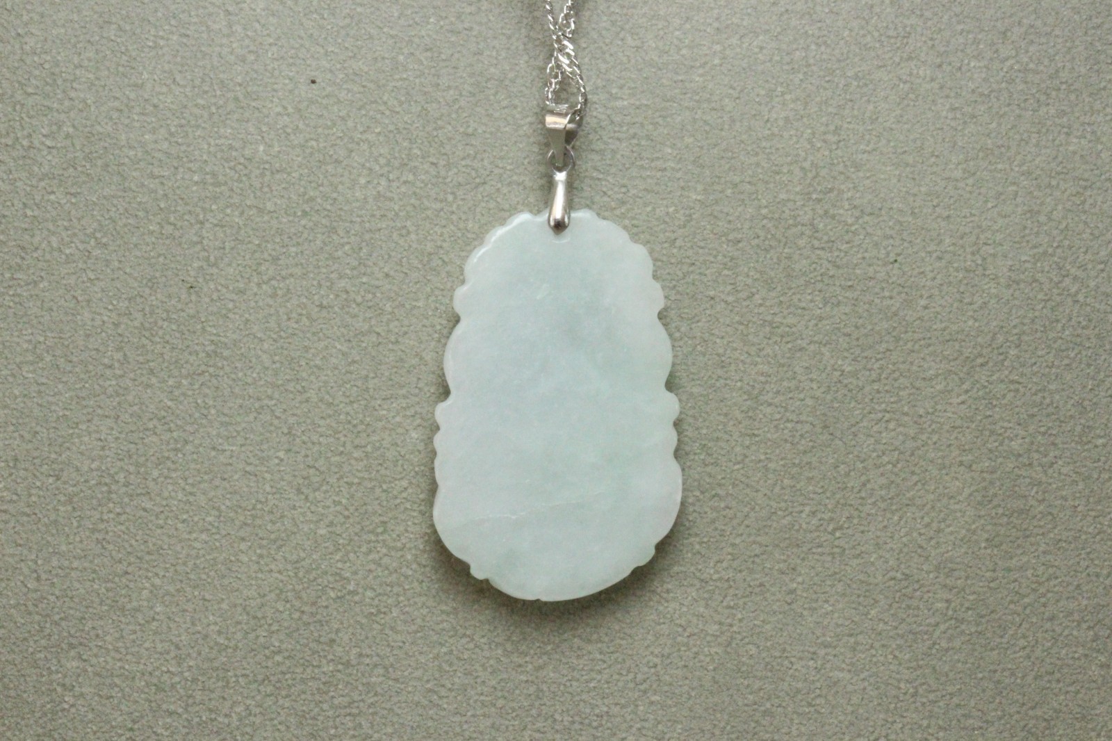 Natural White green A Jadeite jade Hand-Carved tiger (Chinese Zodiac) Pendant