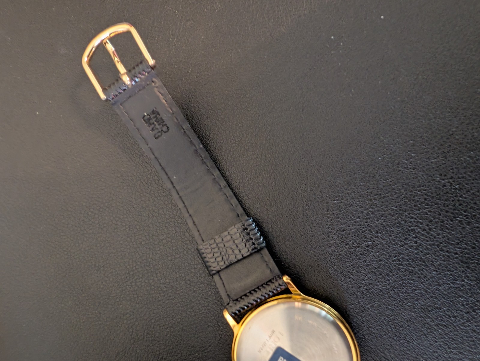 Vtg Lorus Seiko Disney Mickey Mouse Hologram Watch V515-8E68 Gold Tone New Batte