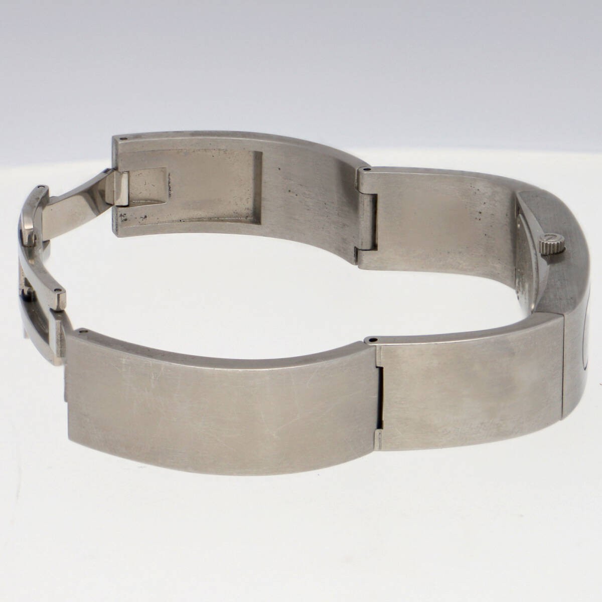 GUCCI Bangle watch 2400S TO302173