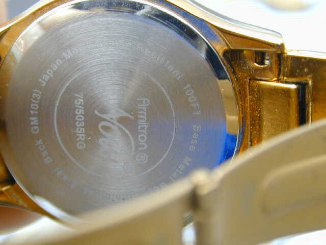 ARMITRON NOW ROSE GOLD TONE RUNS PEFECT IN FINE CONDITION AS PICTURED 39 X 32 MM