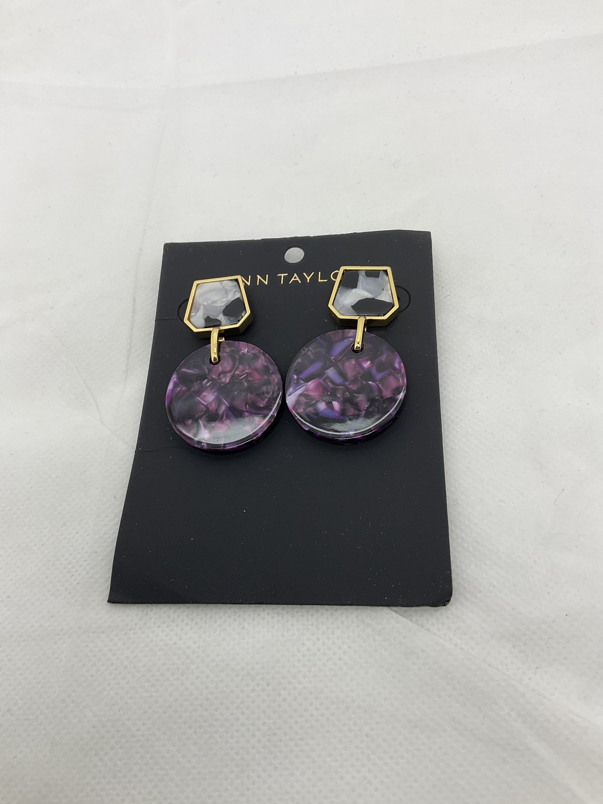 NWT Ann Taylor Purple Resin Post Earrings & Necklace Set