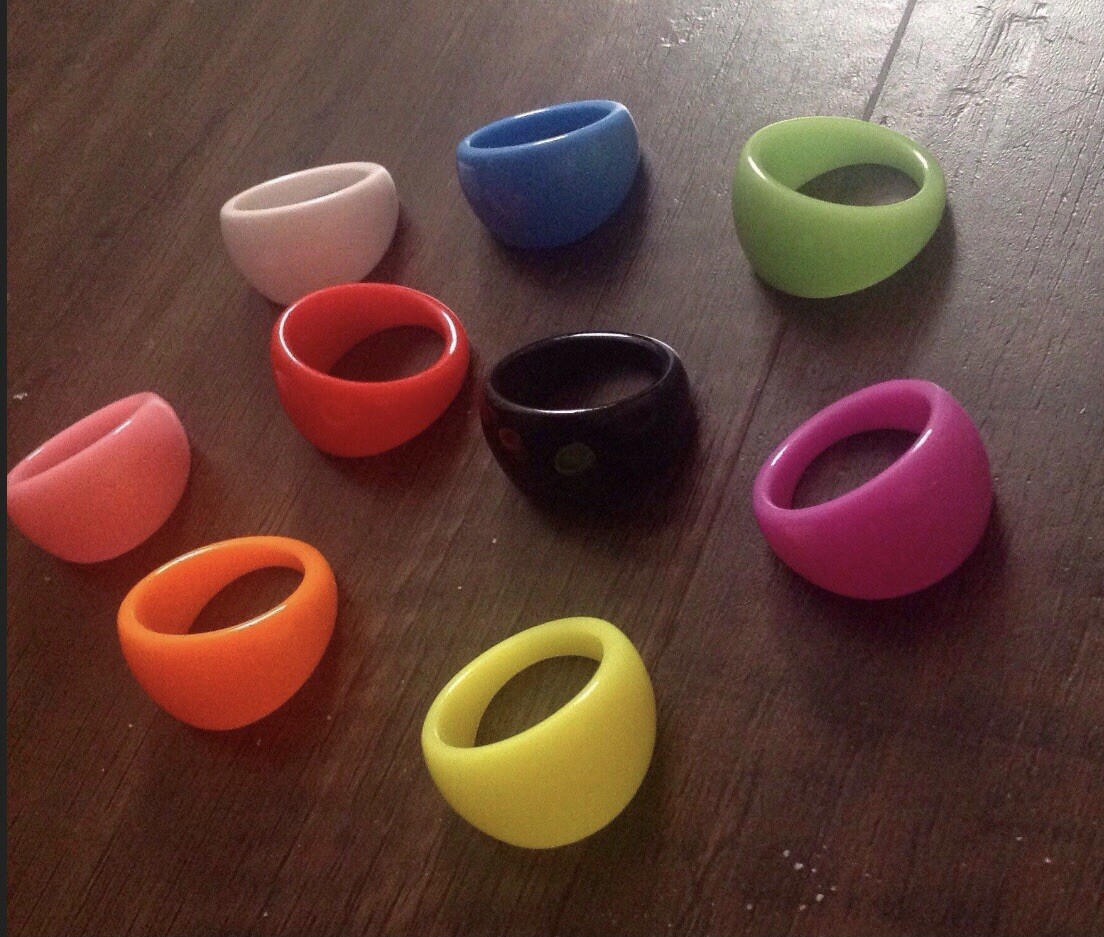 Chunky Resin Plastic Lucite Ring FREE SHIPPING Retro Ring Mod Ring USA Seller