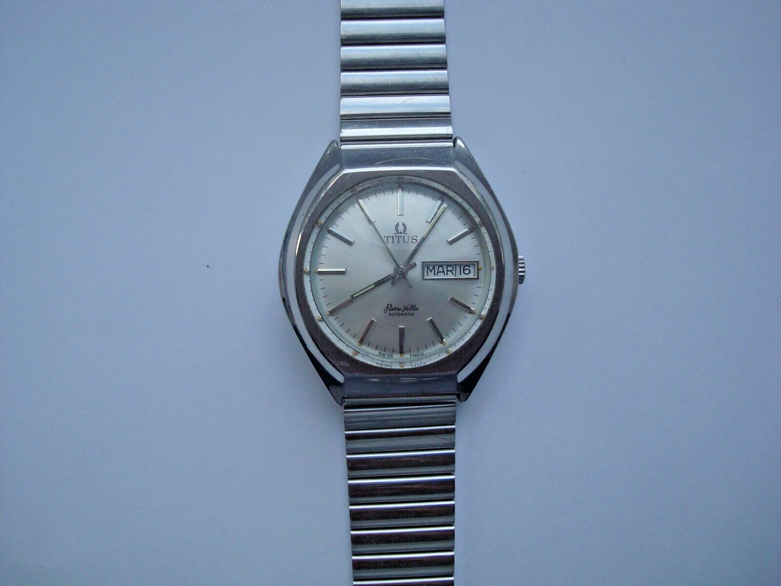 Titus Pierre Vallee Men”s Automatic SS Watch ETA 2879 DD QS Titus Band 5xSigned