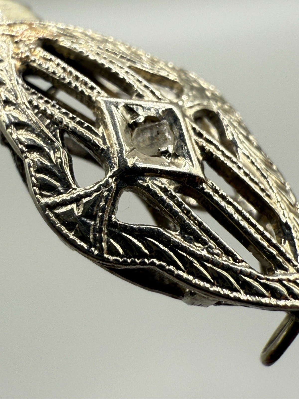 ATQ Art Deco 14k 585 White Gold Diamond Chip J Hook Clasp Closure