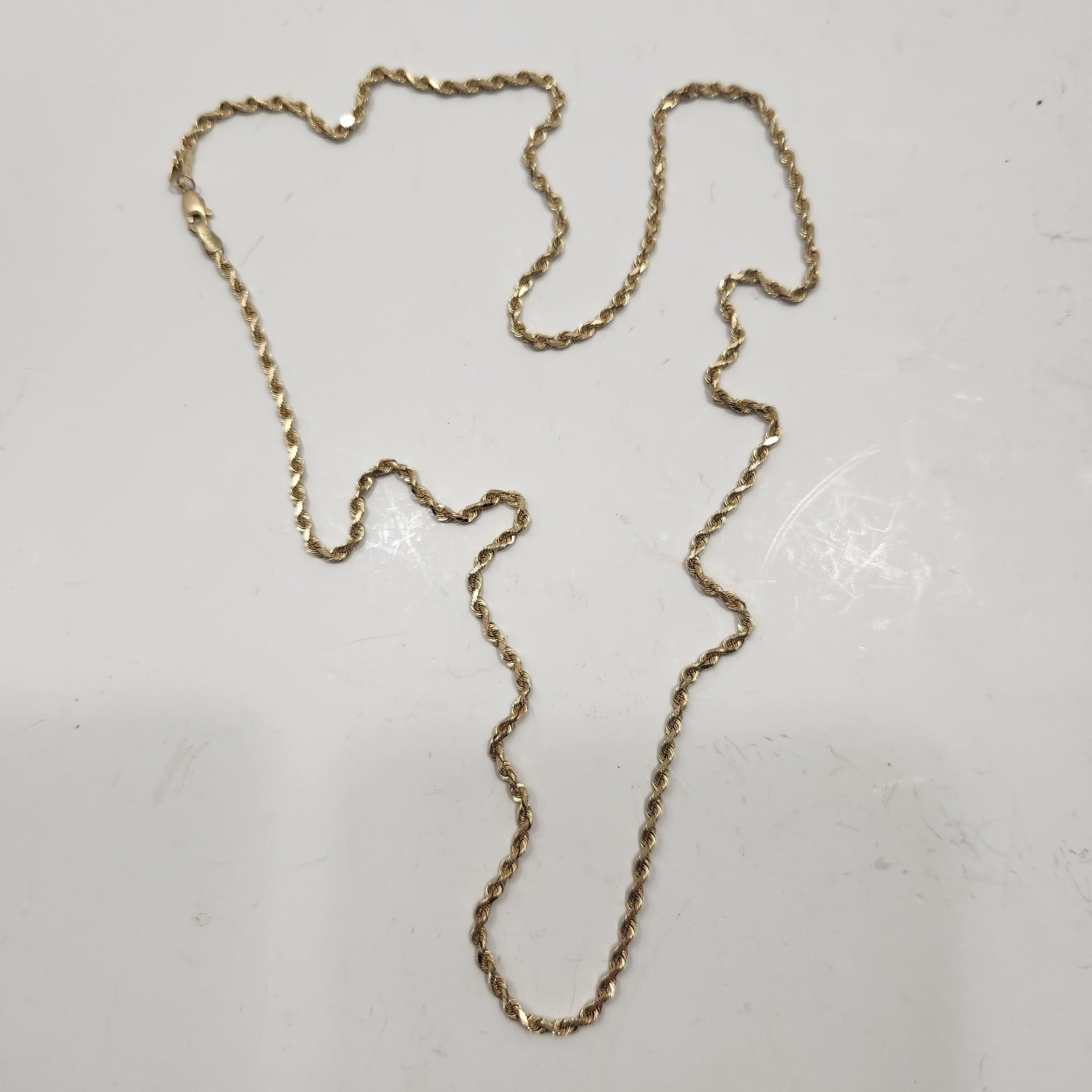 14K Solid Gold Diamond Cut Rope Chain 24″ 2.5 mm 8.8 Grams