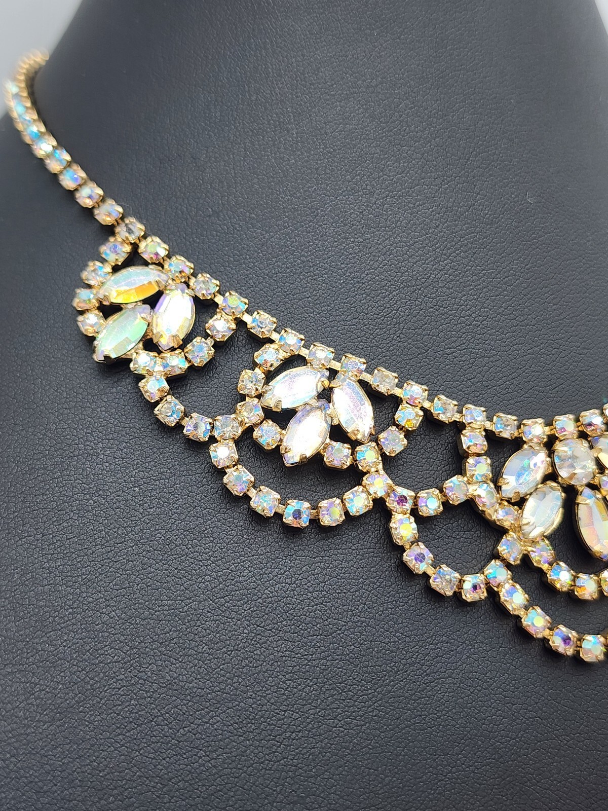 VTG Juliana DeLizza & Elster Aurora Borealis Crystal Necklace 1960 Old Hollywood
