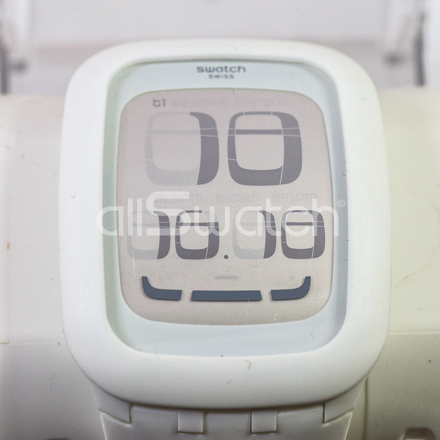 SWATCH TOUCH 2013 – SURW100 – TOUCH WHITE – New