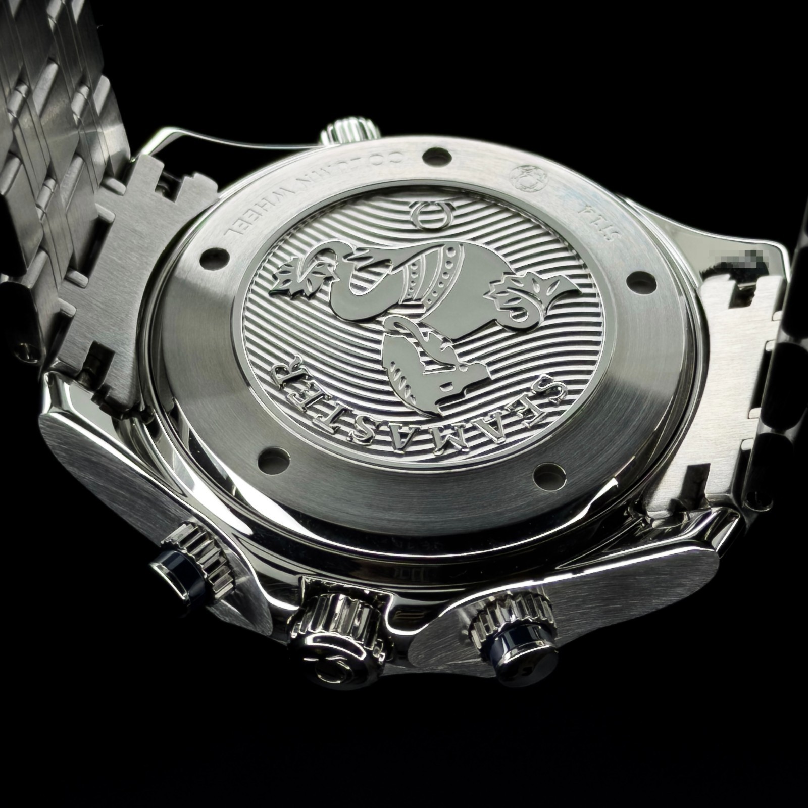 2023 Omega Seamaster Diver 300 M Chrono 44mm 212.30.44.50.03.001 B+P Excellent