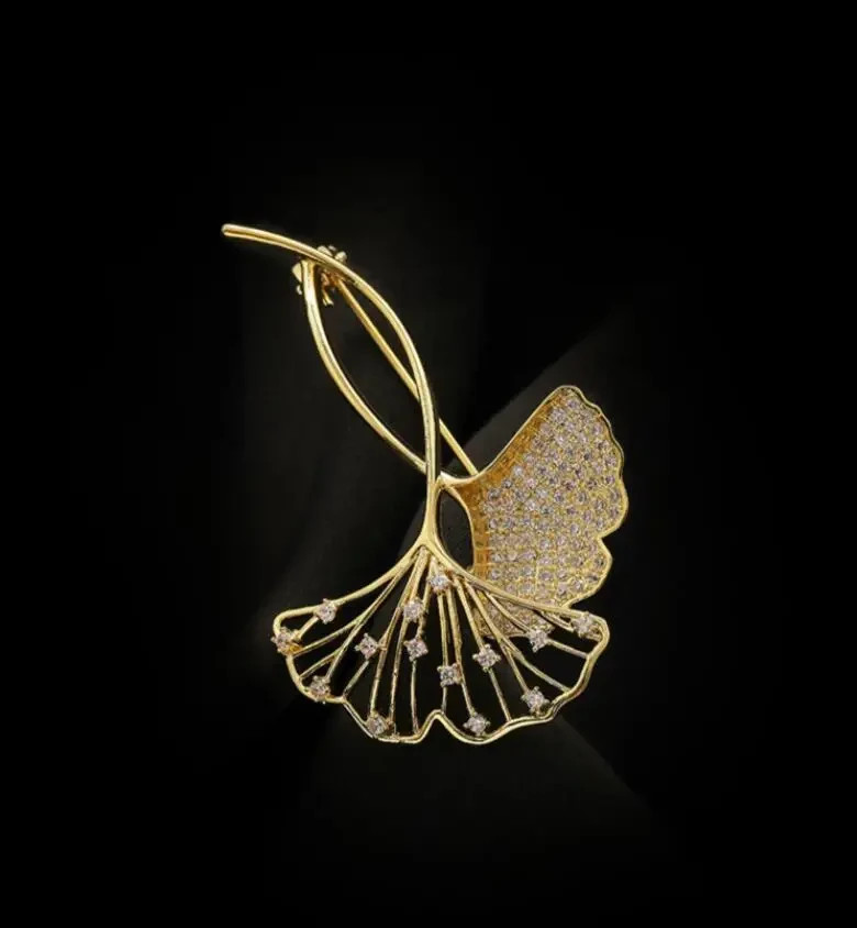 Retro Ginkgo Leaf Brooch Pin Rhinestone Floral Plant Corsage for Women Elegant