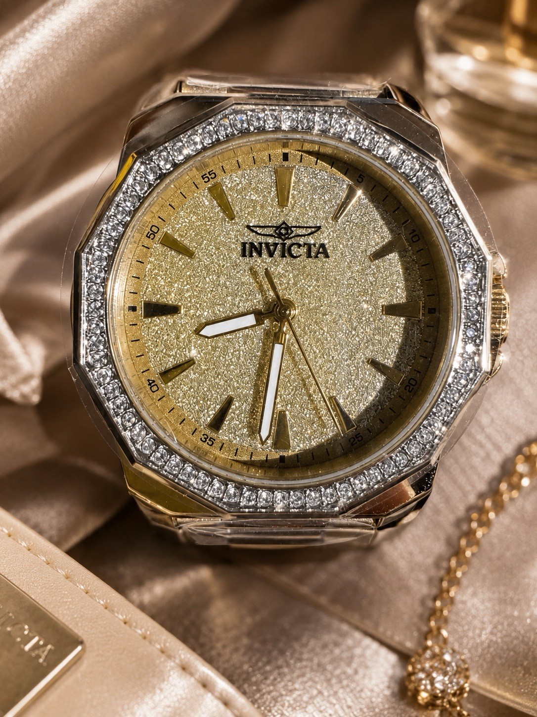 Invicta Speedway 49130 Ladies 34mm White Dial Quartz Stainless Steel Watch