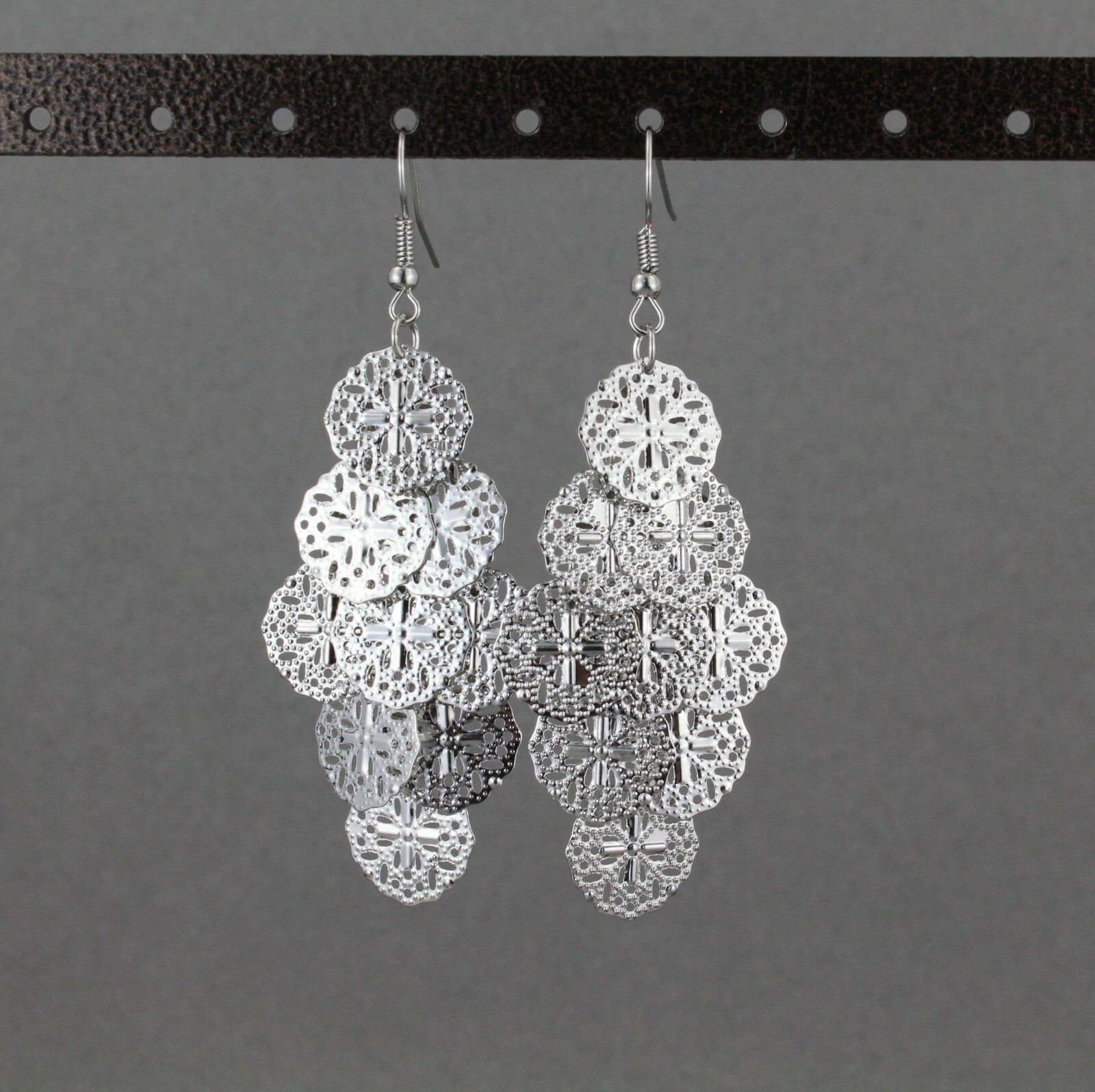 Silver chandelier earrings filigree dangle pendant wiggly 3″ long lightweight