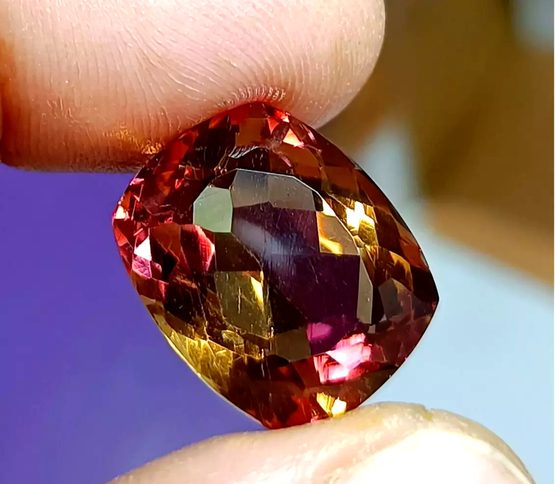 NATURAL Cushion Loose A+ Zultanite Bi-Color Change CERTIFIED GEMSTONE 7.62 Ct