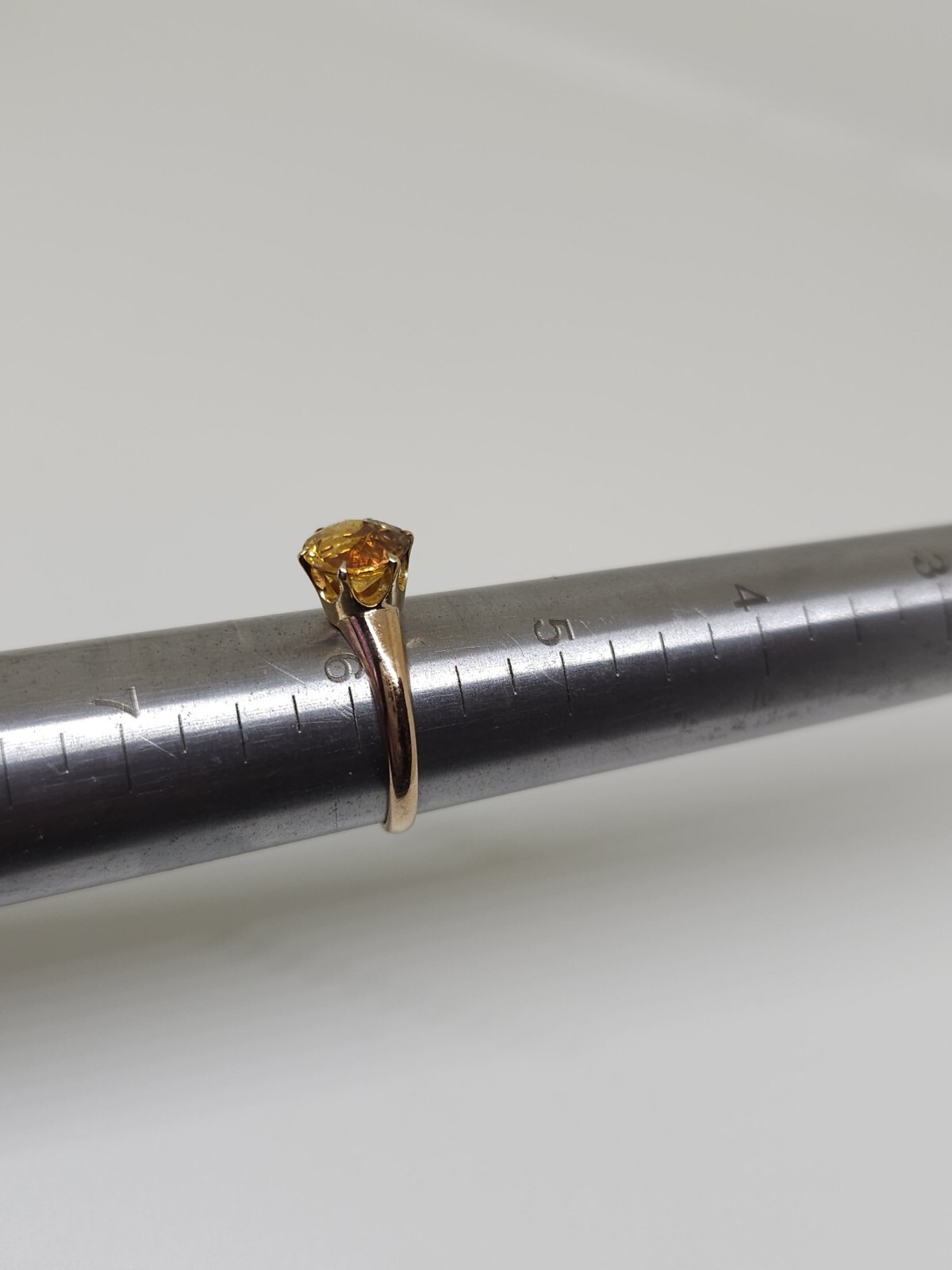 Vintage 12k Rose Gold 7.5 mm Round Citrine Solitaire Ring Size 5.75 2.4 Grams