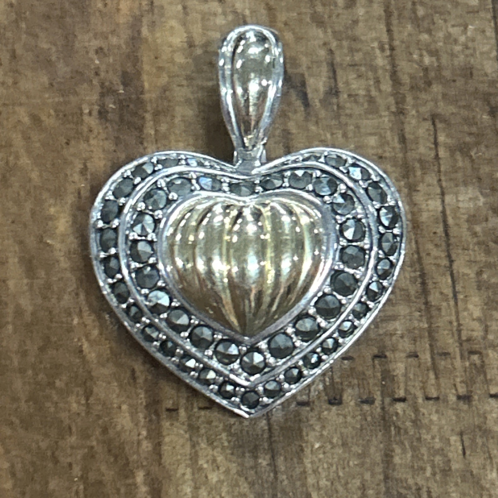 CNA 925 Sterling Silver / 18K Gold Marcasite Textured Heart Pendant 7.83 Grams