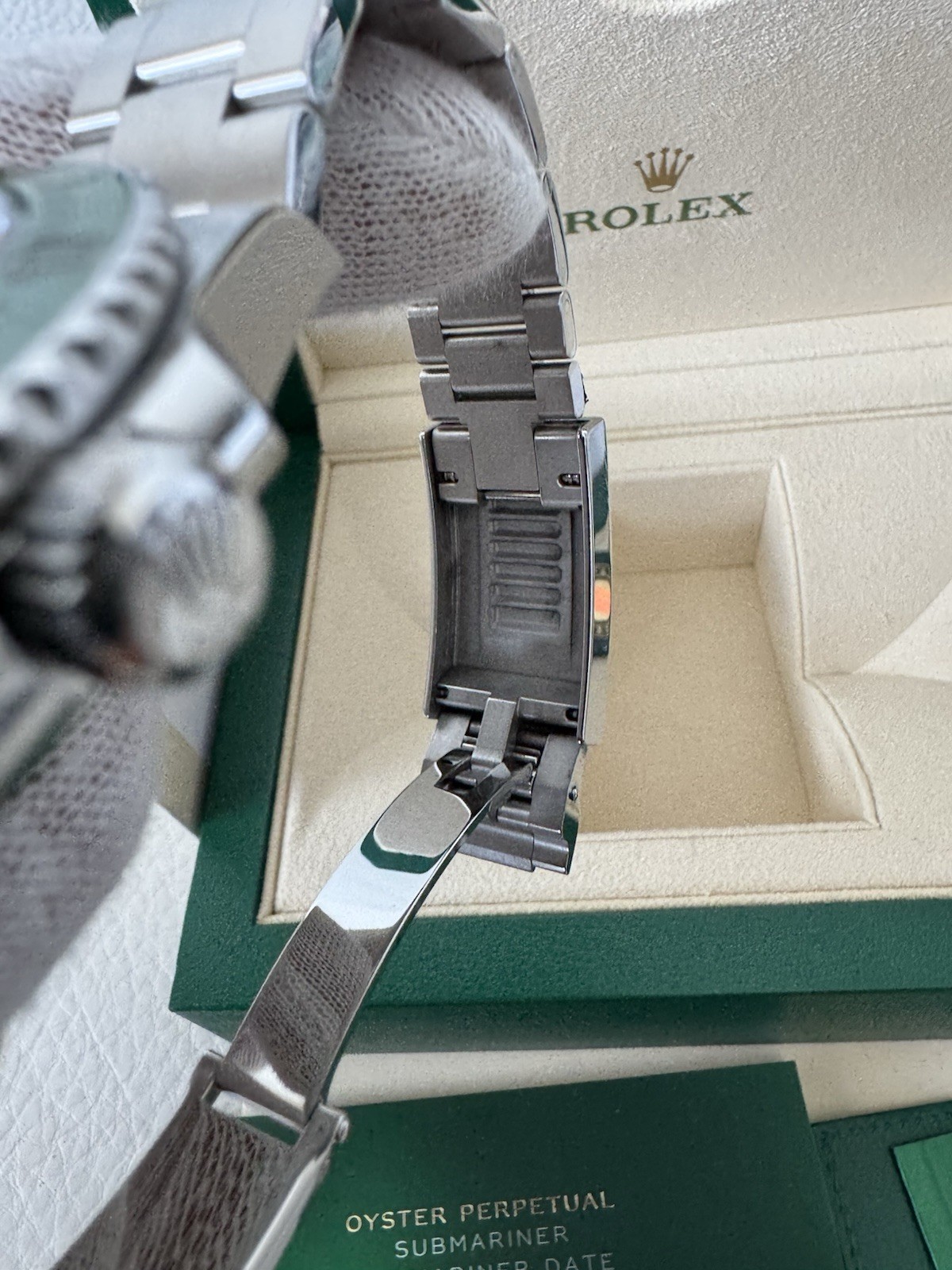 2024 Rolex Submariner Date 126610LV “Starbucks 41mm Green Bezel Black Dial
