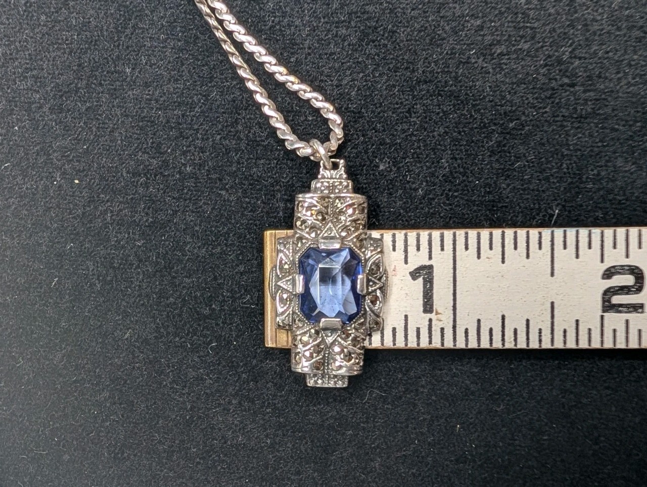 Uncas Manufacturing Sterling Sapphire Marcasite Art Deco Pendant And Chain 925