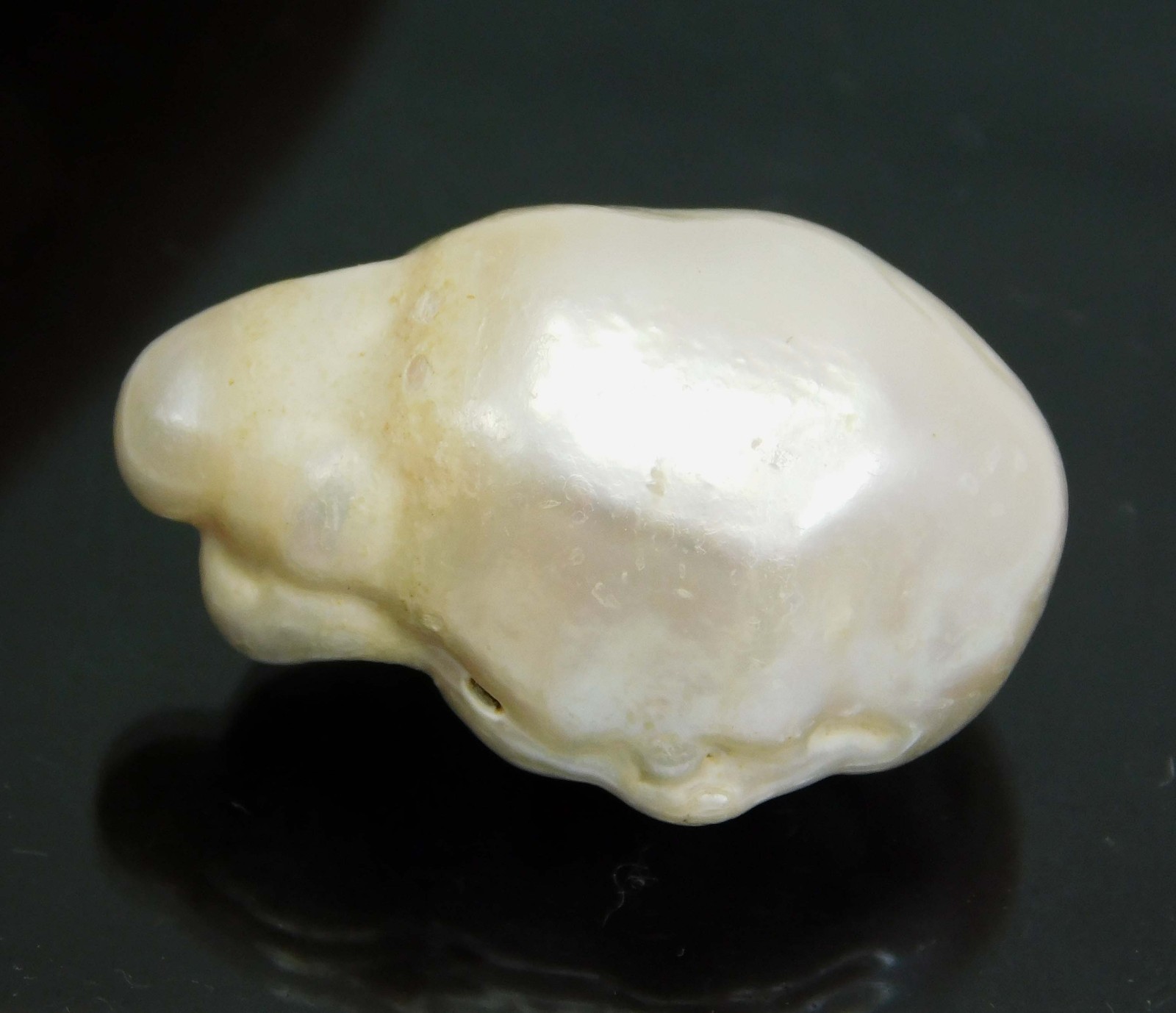 20.50 Ct Natural Baroque Pearl 22.7×14.8×12.7 mm Genuine Loose White Cream Moti