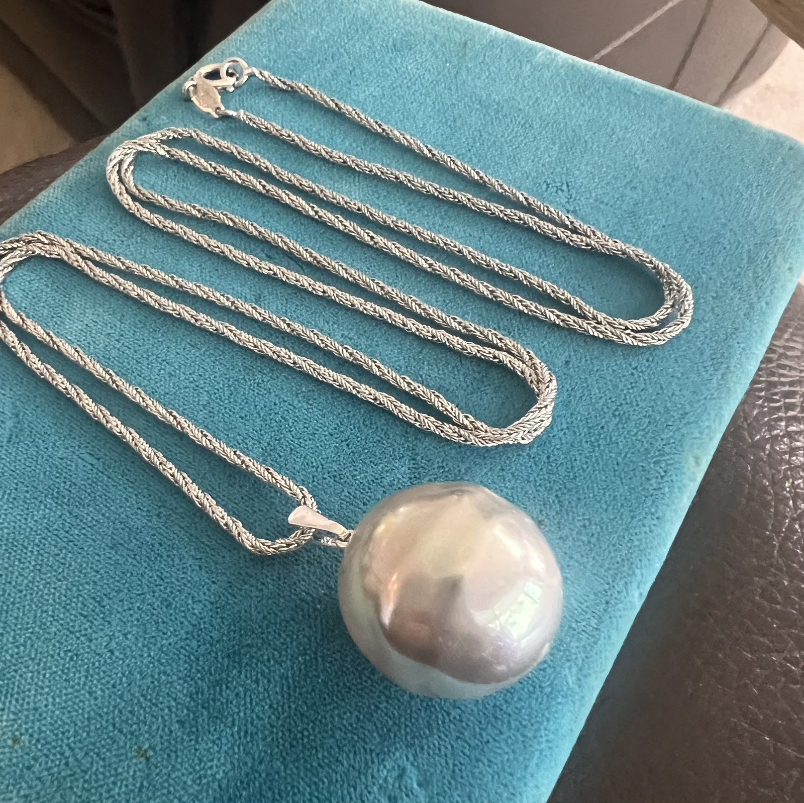 Germany Christian Dior Silver Palladium Plated Pearl Pendant Chain Necklace