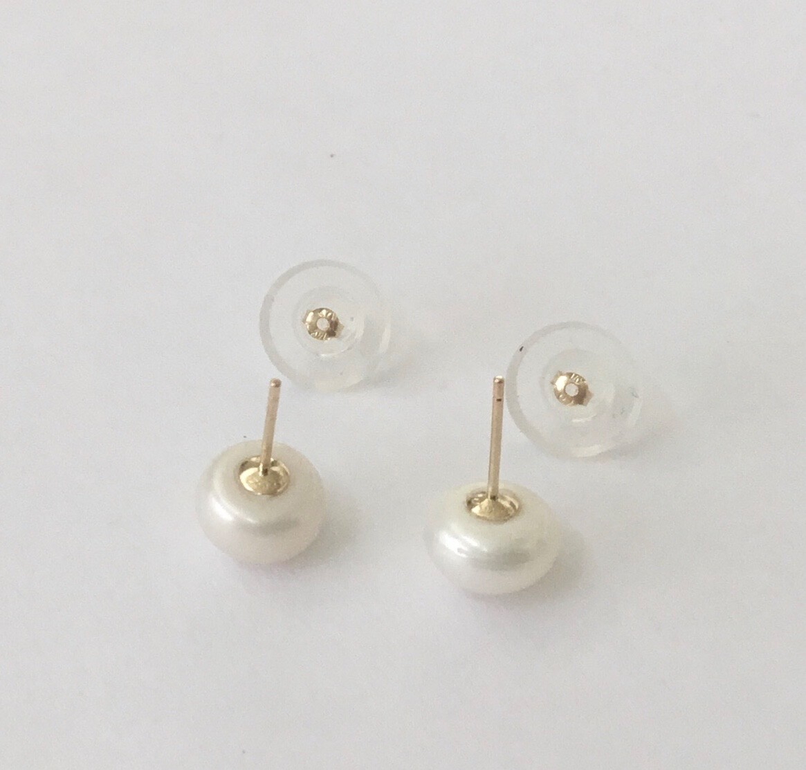 White Cultured Freshwater Pearl 8 – 8.5 mm Solid 14K Gold Stud Earrings NEW