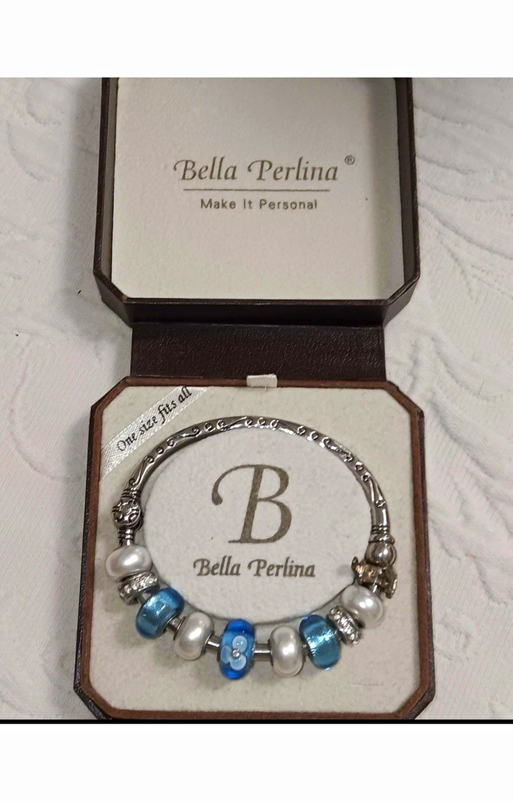 Bella Perlina Silver Tone Charm Beaded Bracelet Blue Glass Beads Imitation Pearl