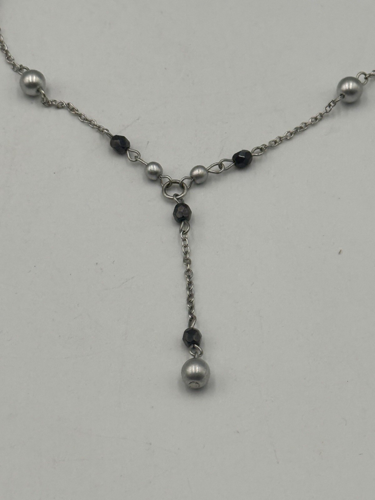 Silver Tone Faux Pearl & Black Crystal Y Lariat Necklace Adjustable Beaded