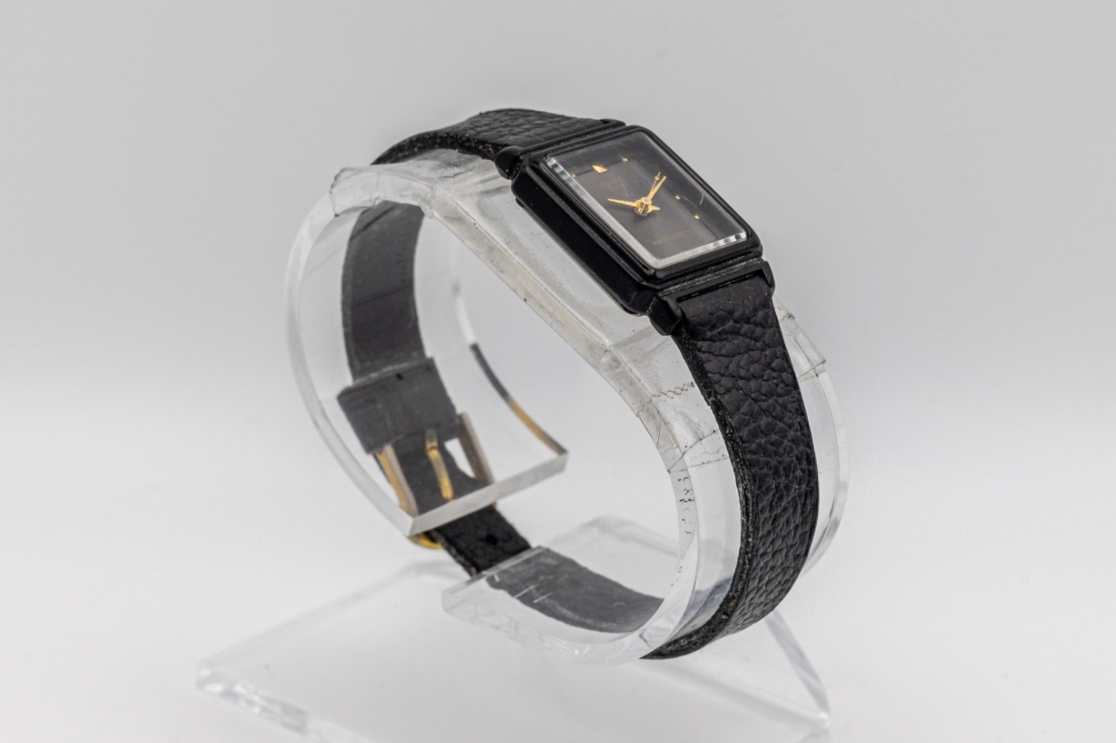 Vintage Casio LQ-64 Quartz Black Tank Dress Ladies Watch Module 359 – Running