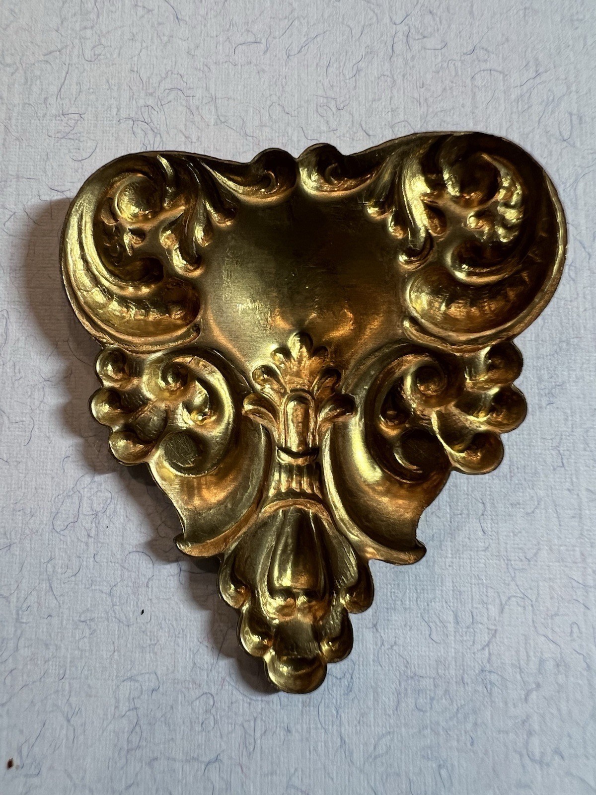 VINTAGE DECORATIVE RAW BRASS STAMPING FROM FAMOUS MAKER FOR JEWELRY/CRAFT/DECOR