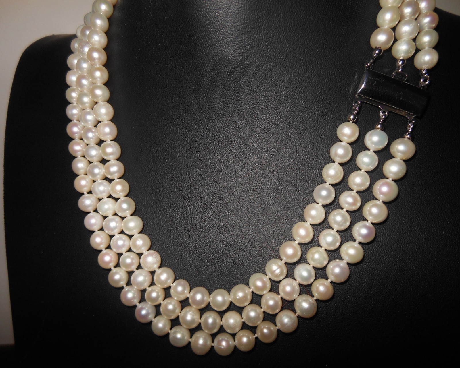 Gorgeous 925 Sterling Silver Scare Three Strand Cultured Pearl Necklace.