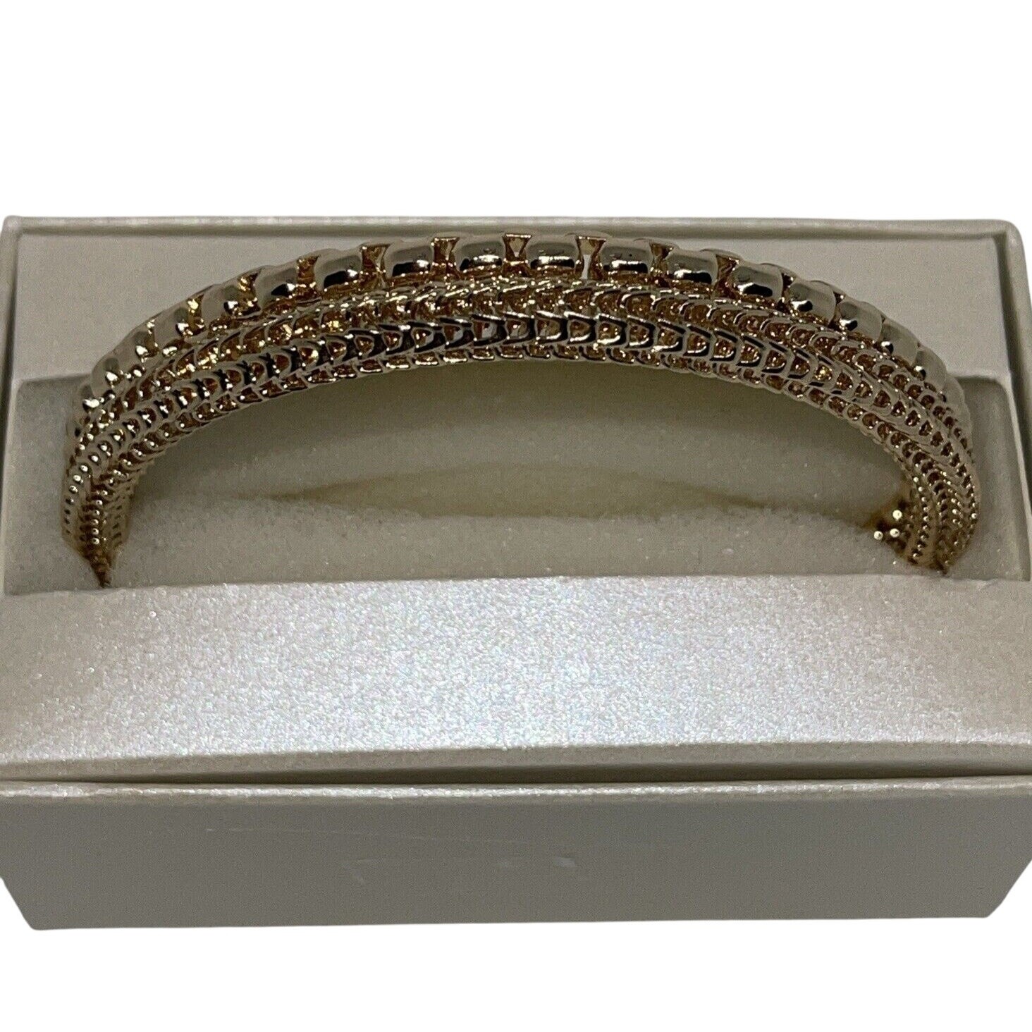 Anne Klein Gold Tone Bangle Bracelet (2 Piece Set) Trendy Stacking Style NWT
