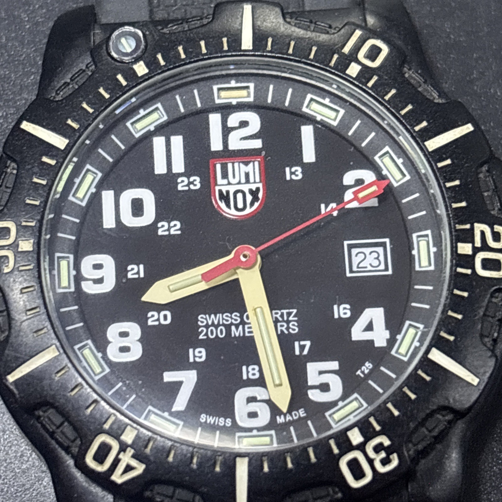 Men’s SWISS Watch LUMINOX 8800 quartz