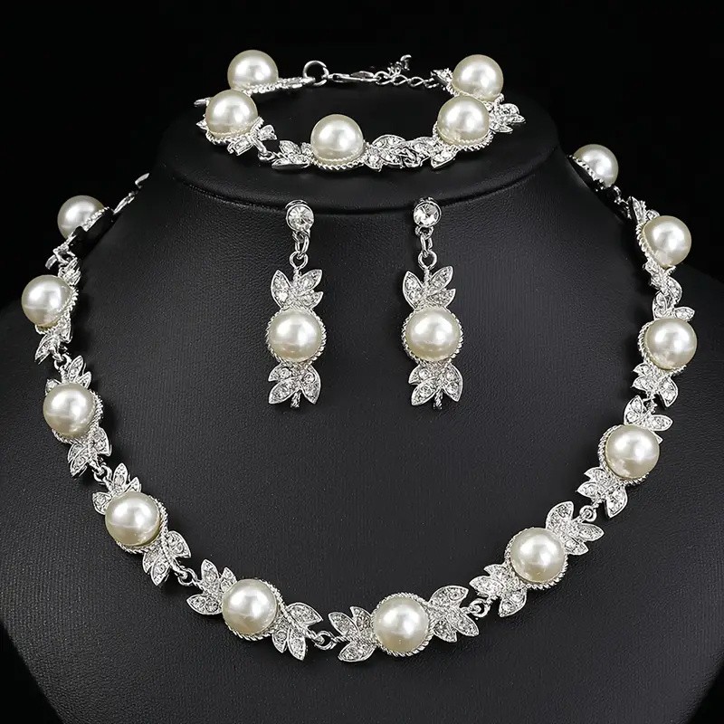 3Pcs Bridal Jewelry Set Silver Crystal Necklace Earrings Bracelet for Wedding
