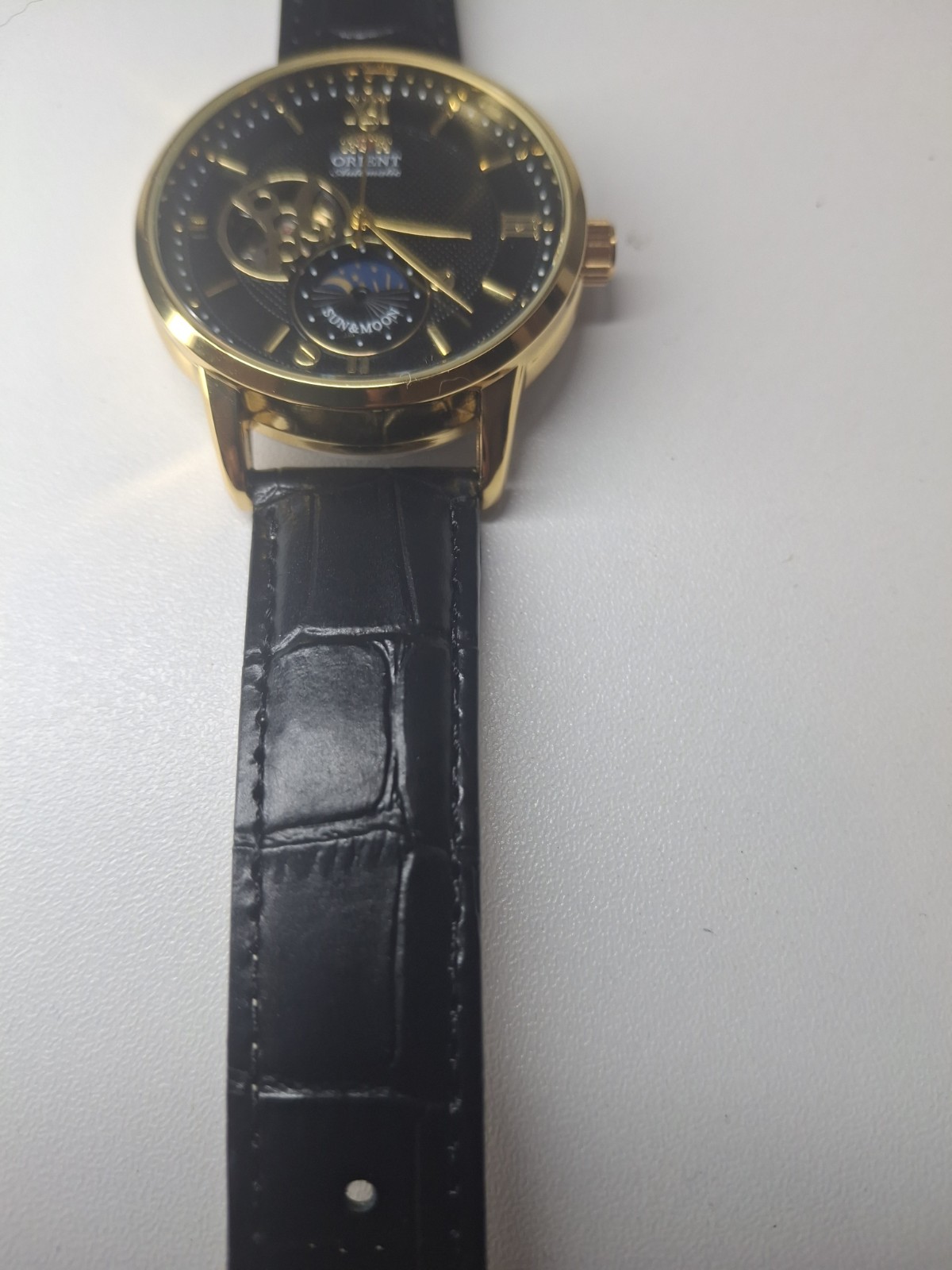 Automatic Men’s Watch Leather Strap – Orient Classic Series