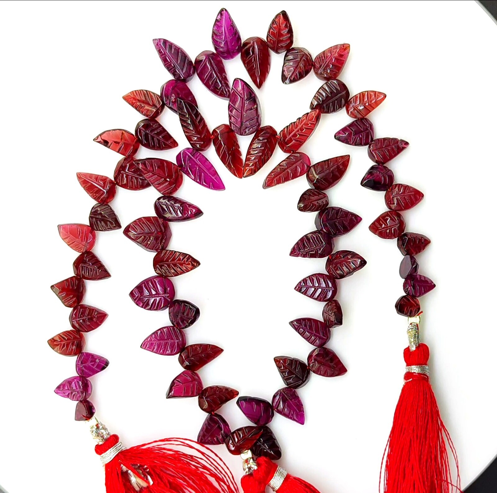 Natural Gem Mozambique Garnet 7 to 13 mm Size Carved Leaf Shape Beads 7″ Strand