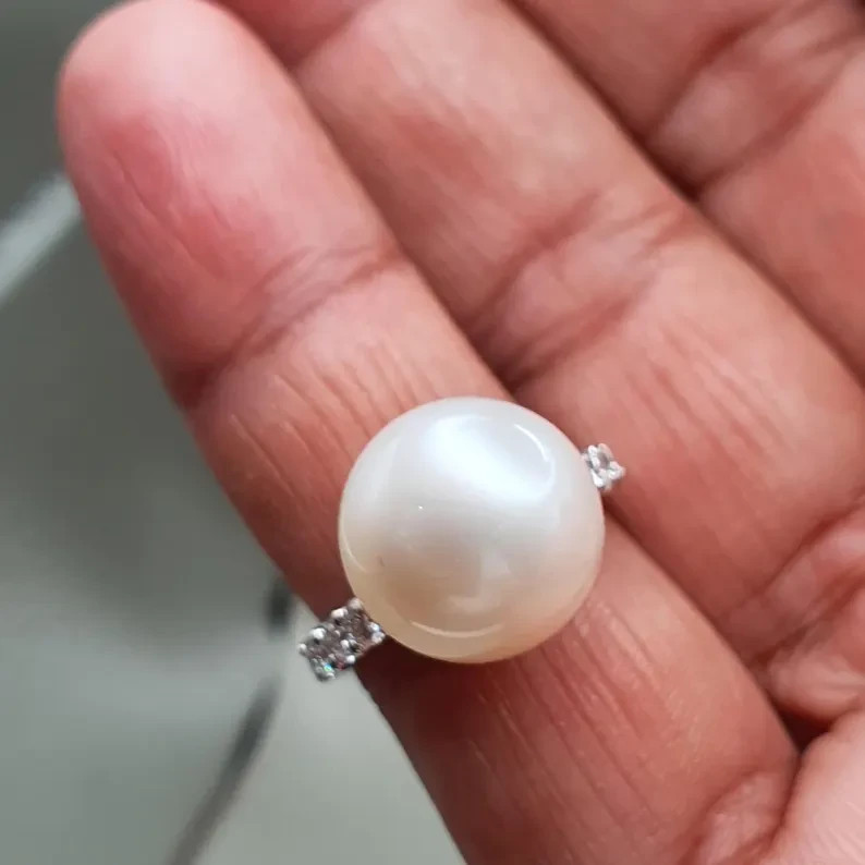 14mm Natural South Sea Pearl Ring with Diamonds in 18K White Gold Size US 6