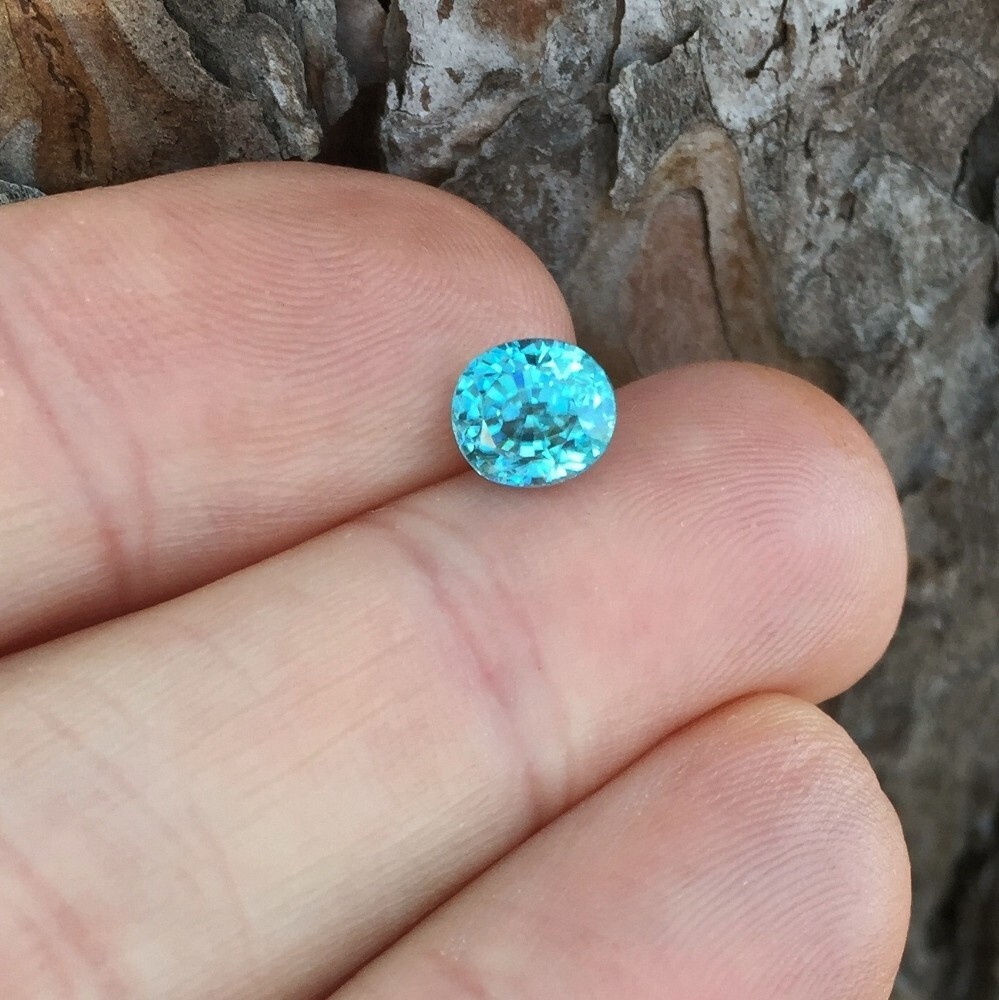 Brilliant! Natural Intense Blue Zircon Cambodia 2.72 Carats GLI