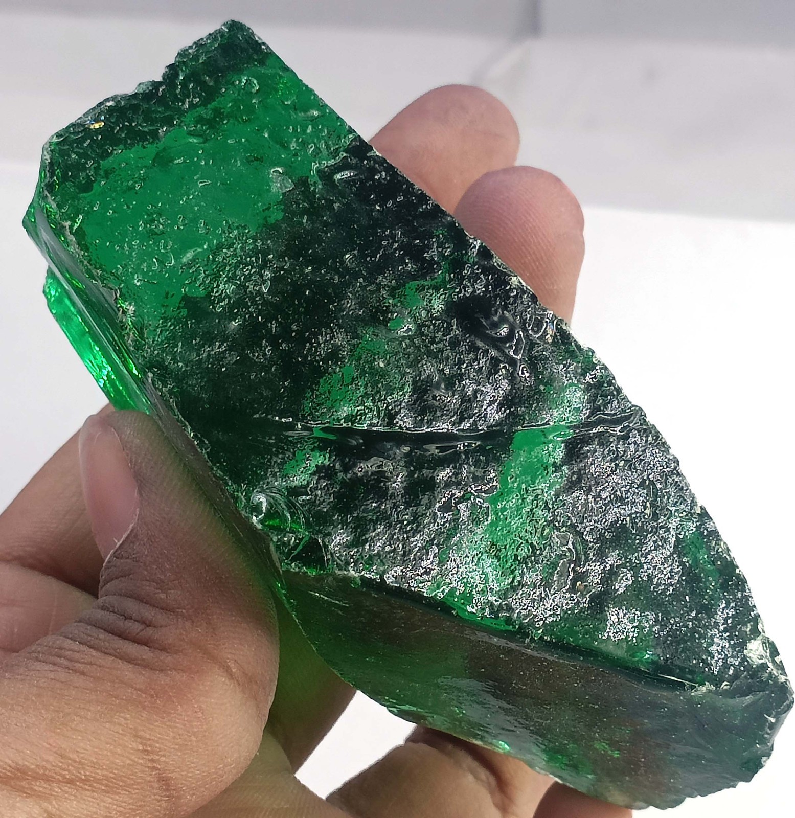 714 Carat Natural Green Emerald Rough EGL Certified Loose Gemstone 6AGR