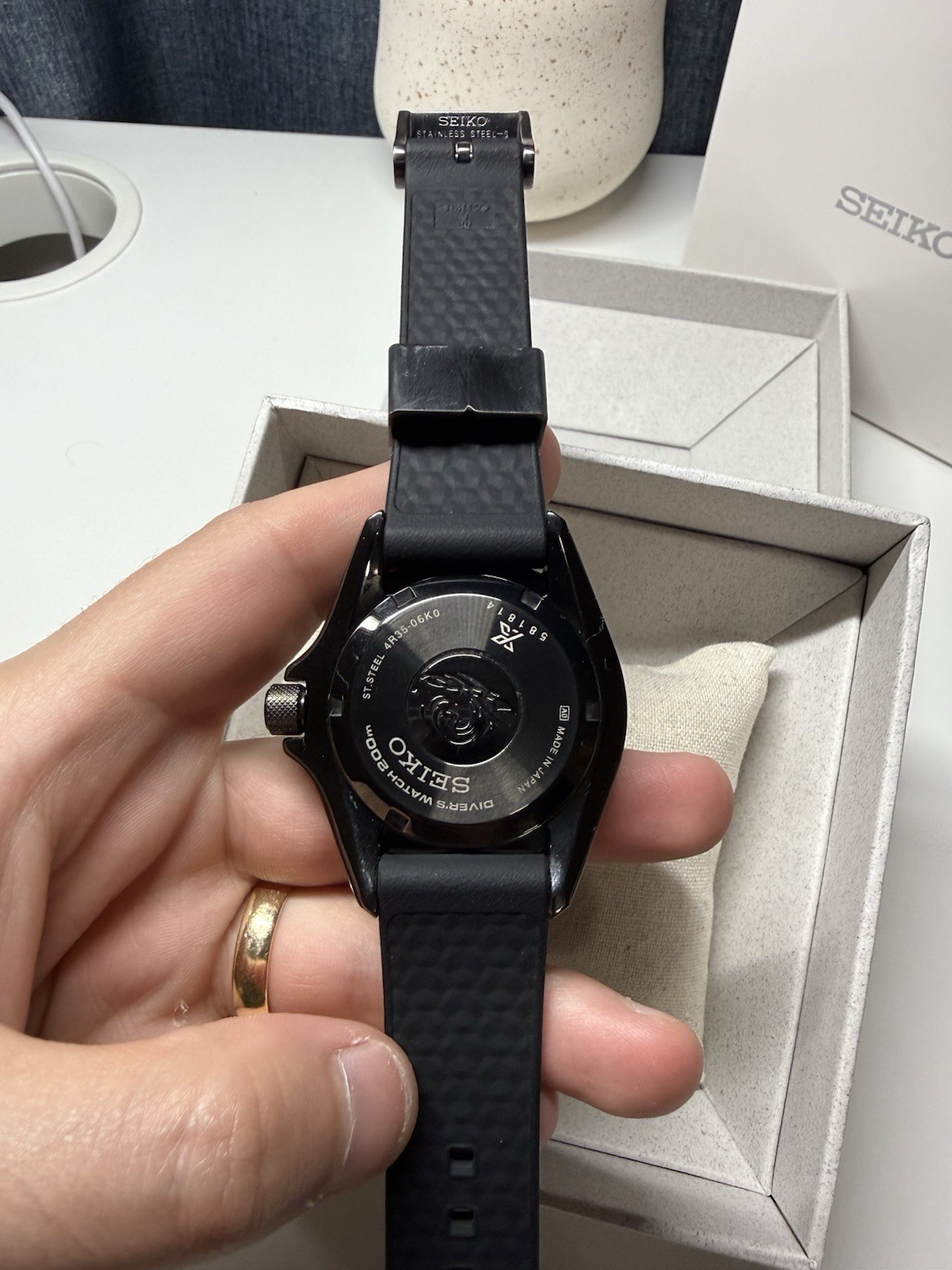 Seiko Prospex Samurai Diver Black Dial Silliocne Strap Watch SRPL15