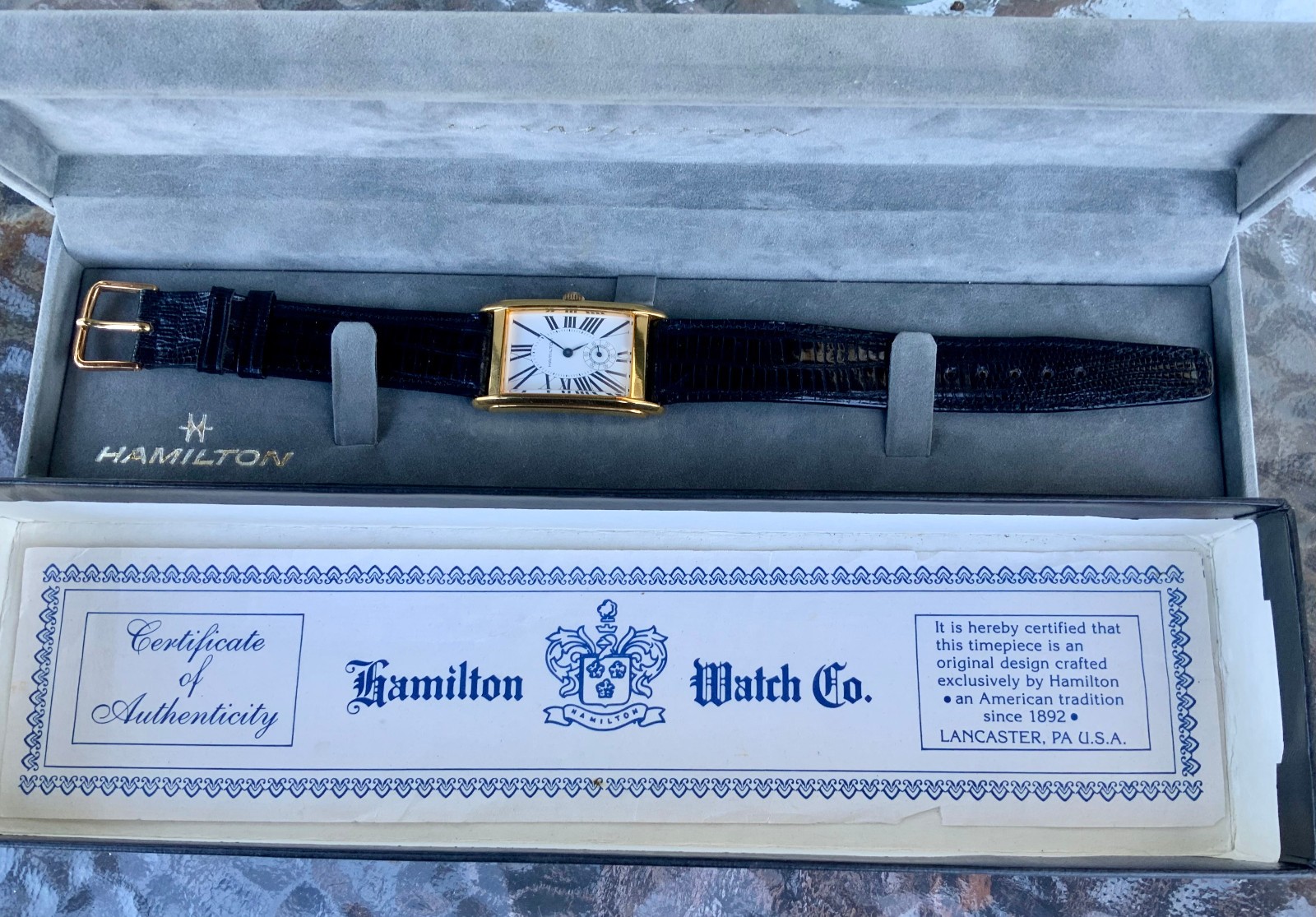 Hamilton Ardmore Registered Edition 8052 Vintag Box & Certificate set.